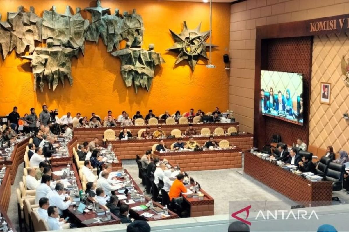 Diskon Tiket Pesawat Natal dan Tahun Baru 2025: Rute dan Jadwal Lengkap