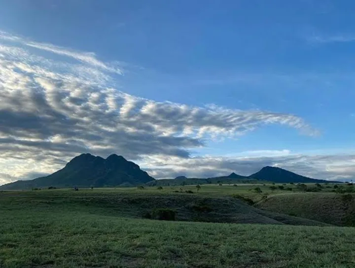 Wisata Alam Padang Mau Sui, Surga Tersembunyi Manggarai Timur untuk Bersantai dan Berfoto