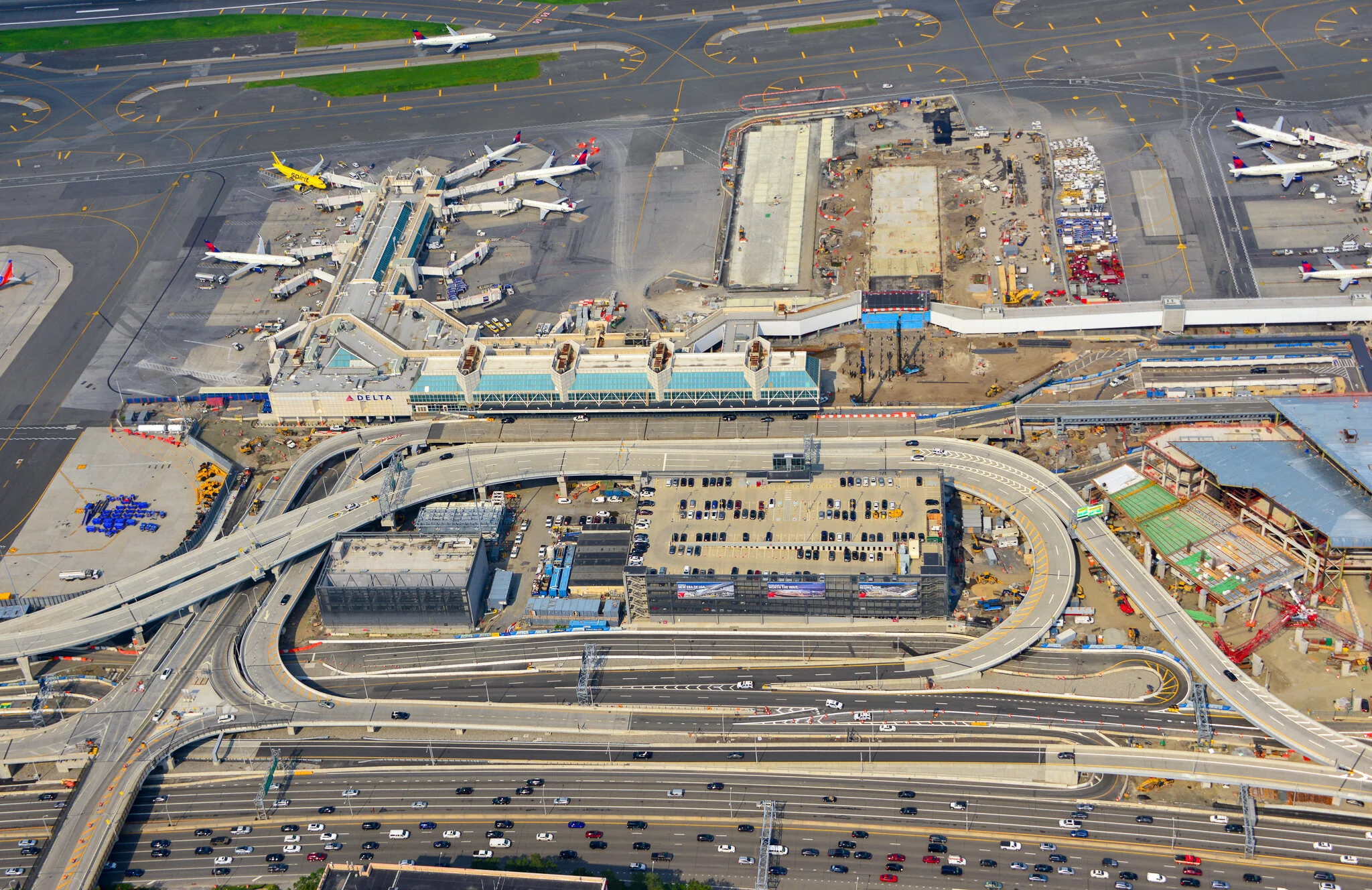 Mengenal Bandara LaGuardia, Tempat Pesawat Delta Bersenggolan
