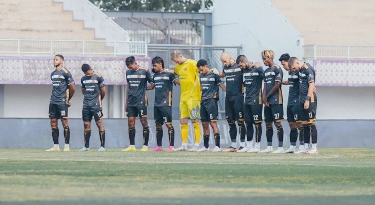 Mauricio Souza dan Andritany Kesal dengan Keputusan Wasit Nendi Rohaendi