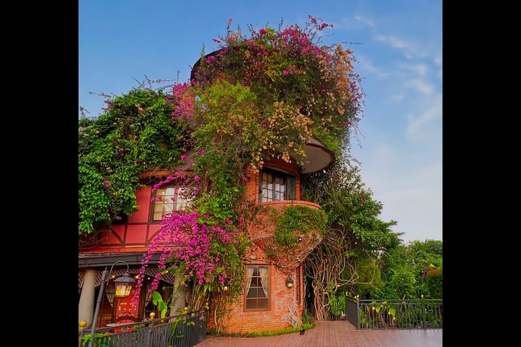 3 Cafe Unik di Bogor, Coba Rasakan Sensasi Negeri Dongeng!