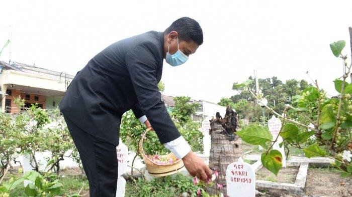 Wali Kota Kediri Dorong Generasi Muda Jadi Duta Batik 2025