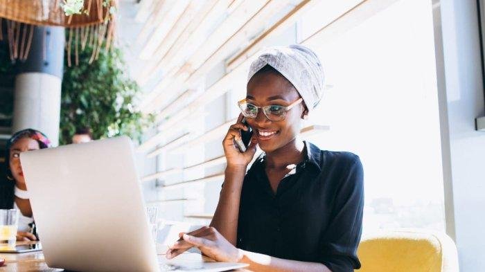 Ramalan Zodiak Aquarius Hari Ini: Penuh Energi Positif