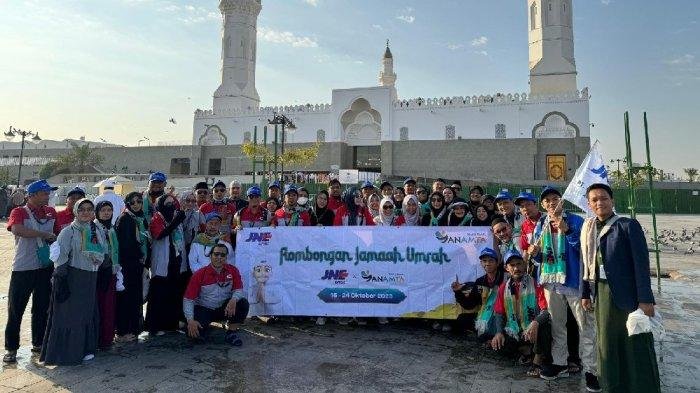 JNE Buka Sejarah, Kirim 1.643 Peziarah ke Tanah Suci