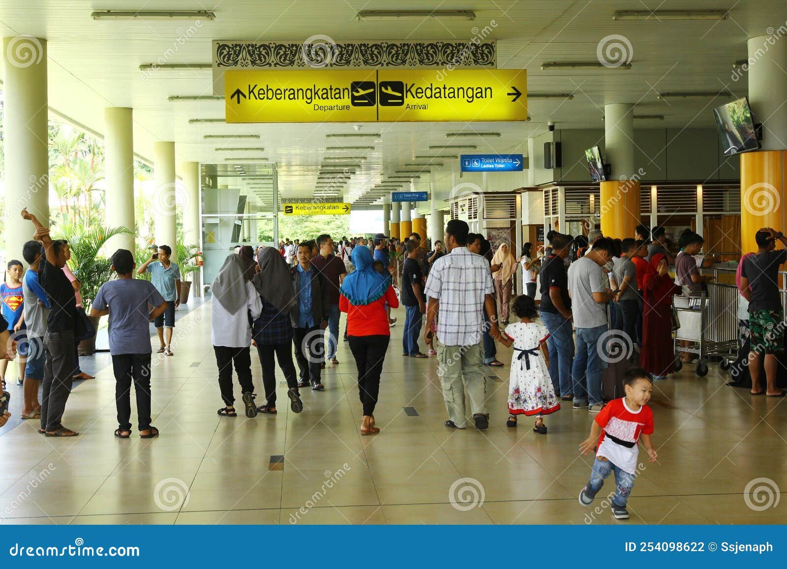 Jadwal Kedatangan Pesawat di Bandara Sultan Thaha Jambi, 1 Oktober 2025